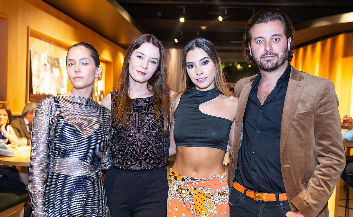 Valeria Rincón, Sofía Gojon, Valentina Prósperi y Andrés de Villafranca