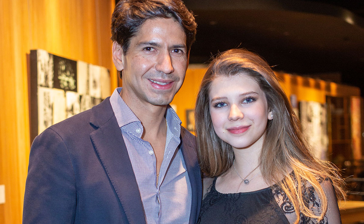 Víctor Fort y Nicole Collins