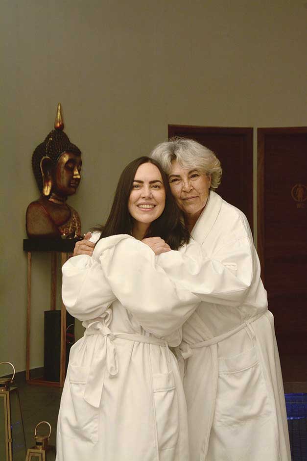 02 Karla Orozco y Lulú Zermeño