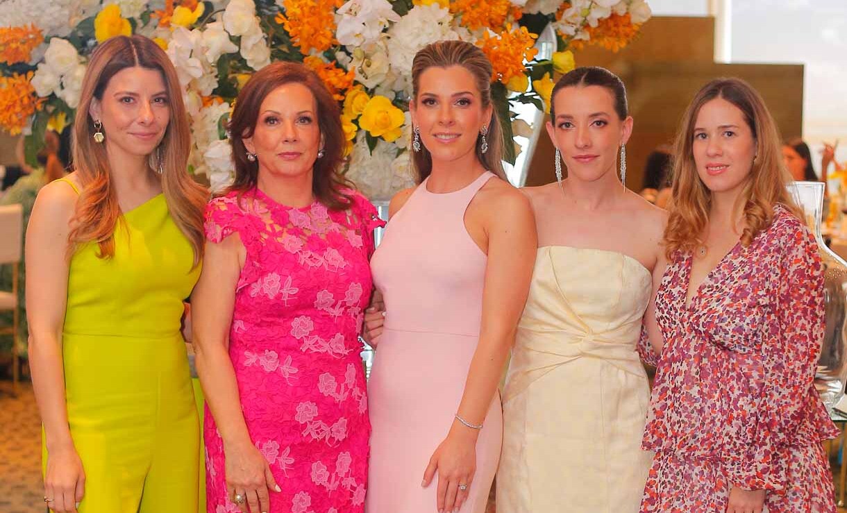 Mariam Guerrero, Claudia Dabdoub, Andrea Guerrero, Ana Sofía Guerrero y Paola Castilla