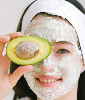 Los beneficios del aguacate en la piel y 3 mascarillas faciales con este ingrediente: Pexels