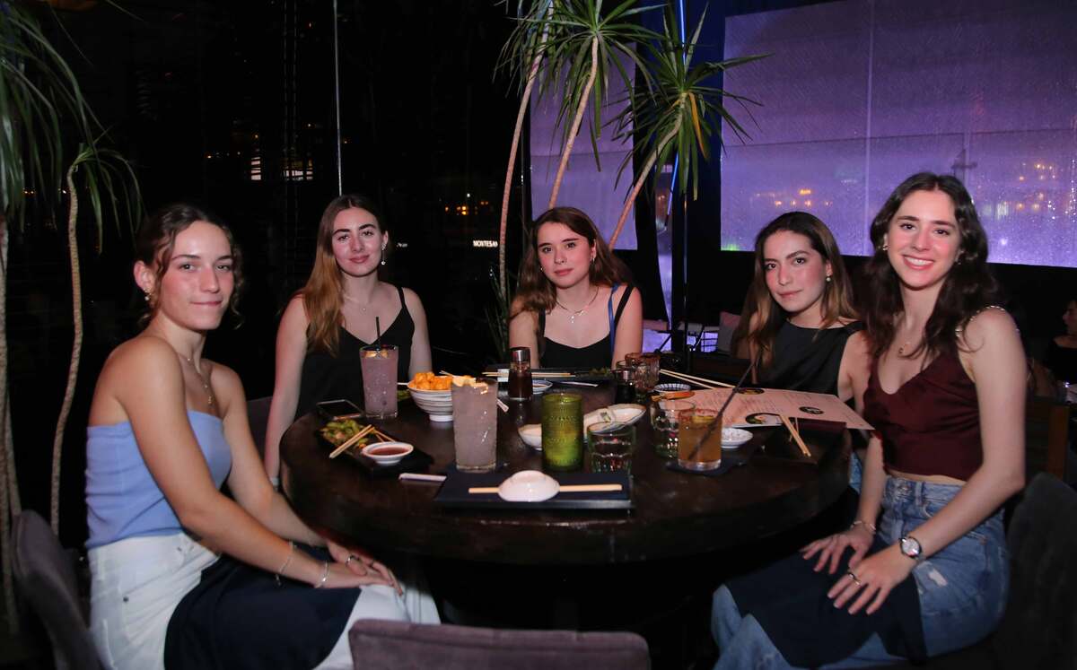 Katia Bremer, Kelly Ruiz, Mayté Elosúa, Daniela Ramos y Ángela Páez