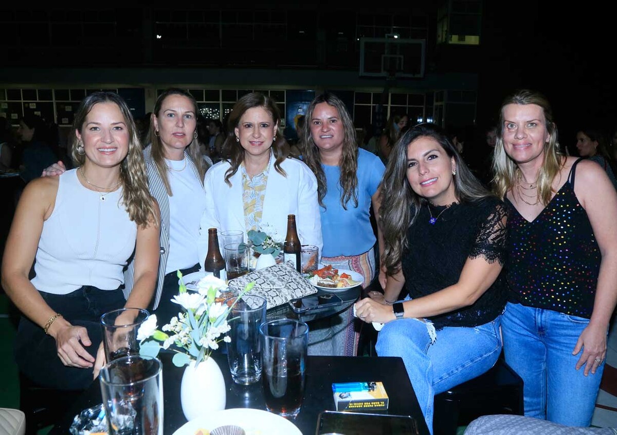 Larissa Medina, Claudia Margáin, Alicia Cantú, Ana Aldrete, Balbina O'Farril y Olga de Arce