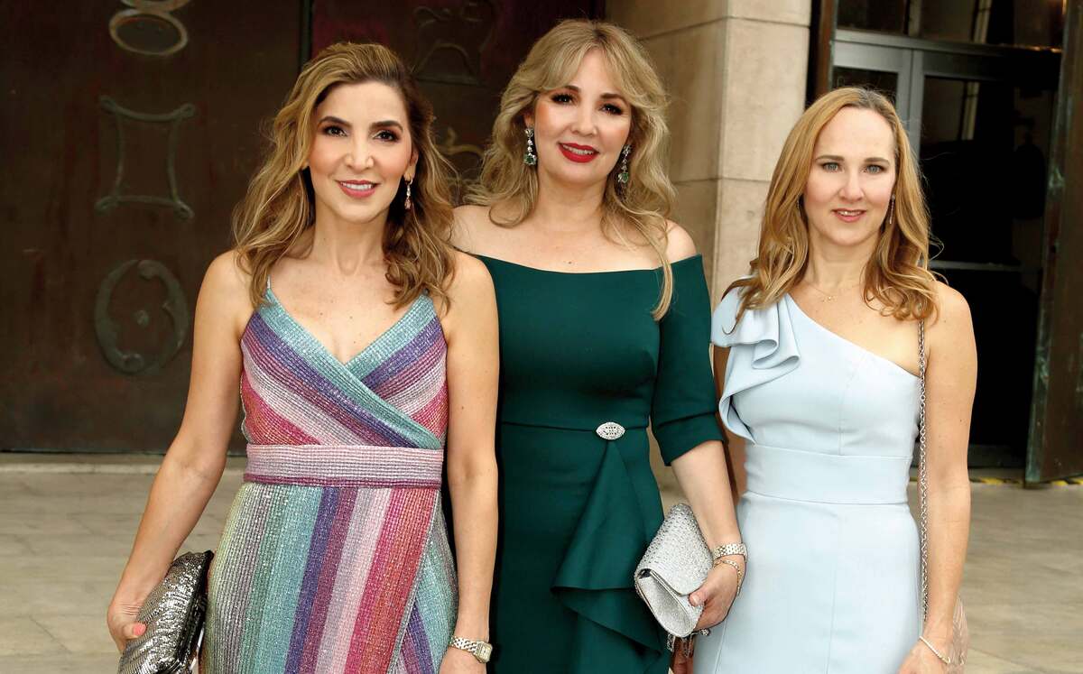 Ludy González de Morales, Katia Garza y Katia Medina de Galán