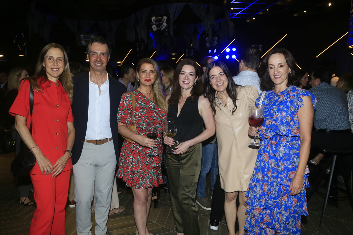 Mayeya Canales, Carlos F, García, Adriana López Gabriela Zambrano, Alejandra Clariond y Federica Valdés