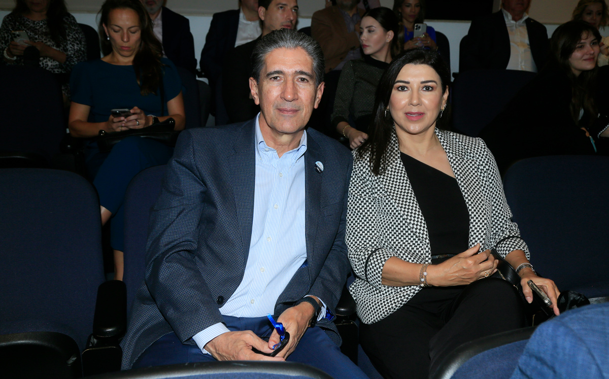 Víctor Gutiérrez y Anahí Campos / Foto: Omar Valdez