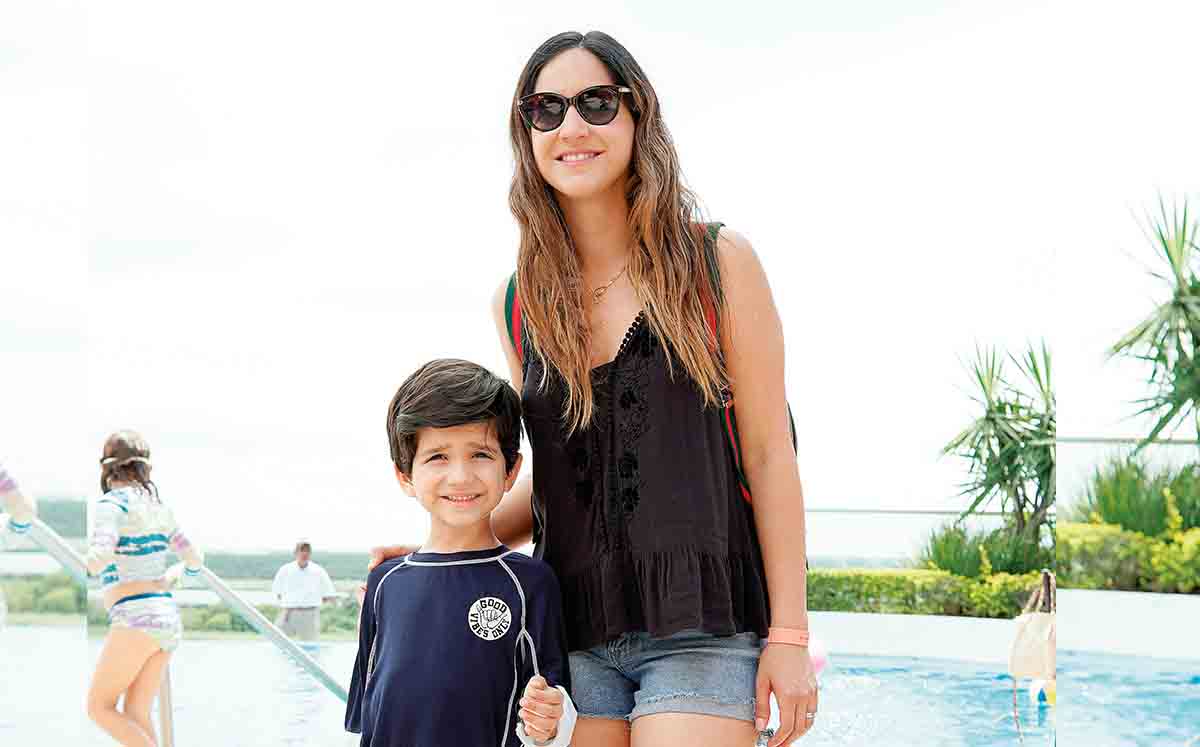 Emilio Flores y Marcela Menchaca