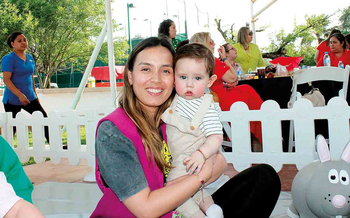 Karen Mendoza y Joaquín Larrañaga