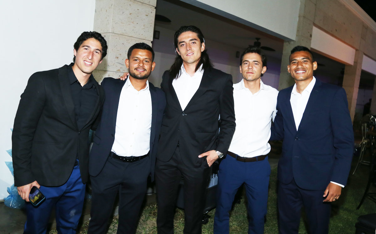 Luis, Julio, Carlos, Moisés y Oscar