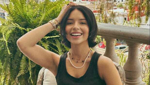 Ángela Aguilar luce crop top con leggings y lo convierte en un clásico (Instagram)