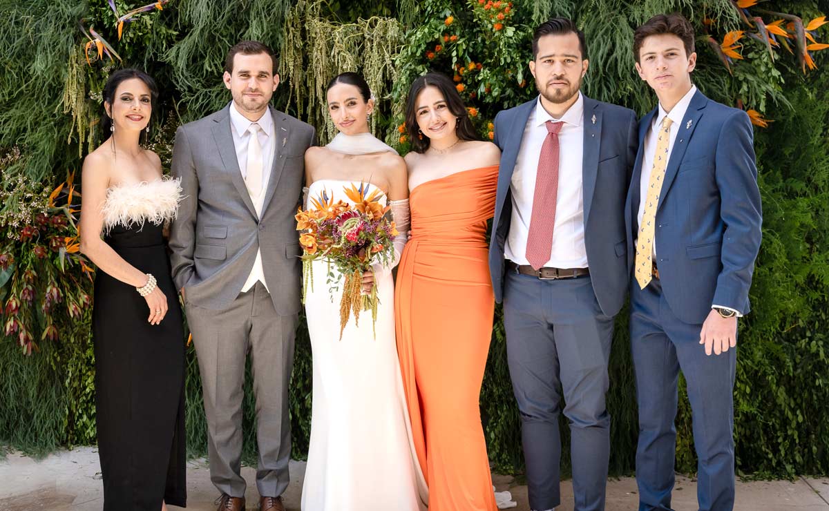 Familia de la novia. Estrella, Capi, Bárbara, Marcela, Toto y Alex