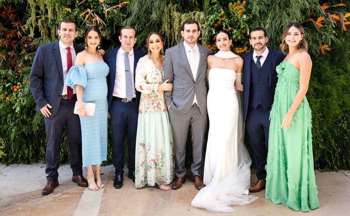 Familia del novio. Juan Pablo, Narda, Alejandro, Sandra, Capi, Bárbara, Miguel y Bárbara
