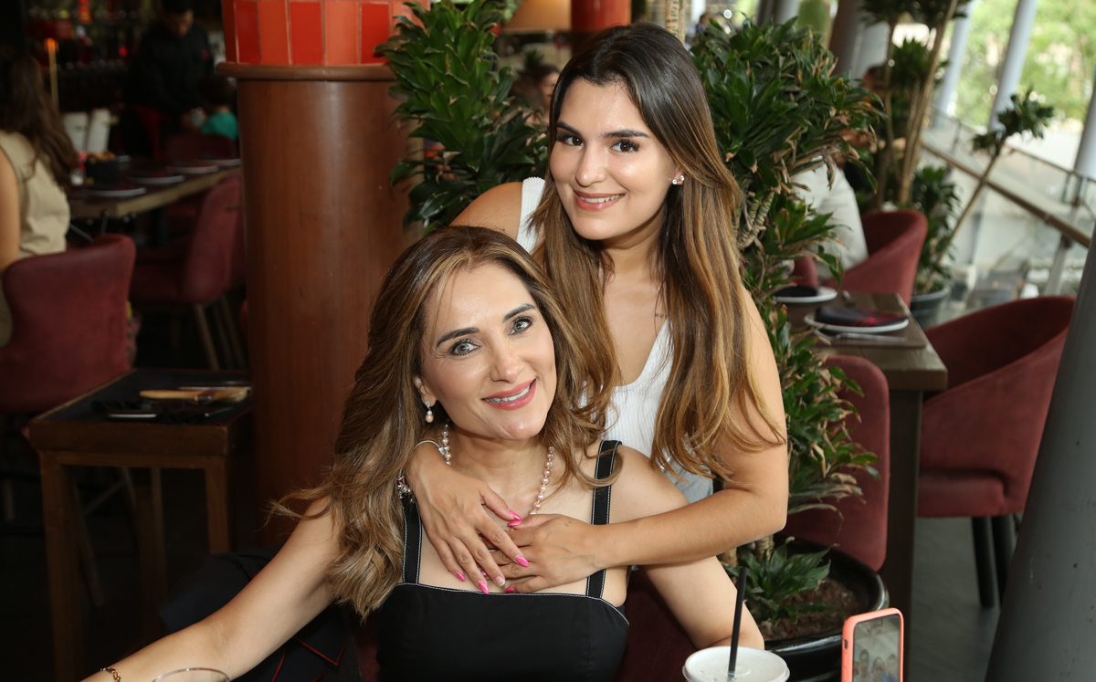 Ana Isabel Báez y Ana María Ayala / Foto: Roberto Alvarado