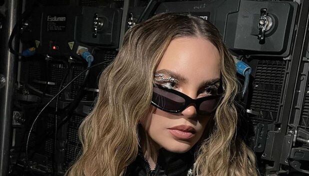 Belinda luce crop top con pantalón de diamantes; ¿Cuánto cuestan? (Instagram)