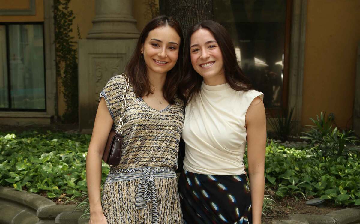 Cristina Peña y Ximena Herrera