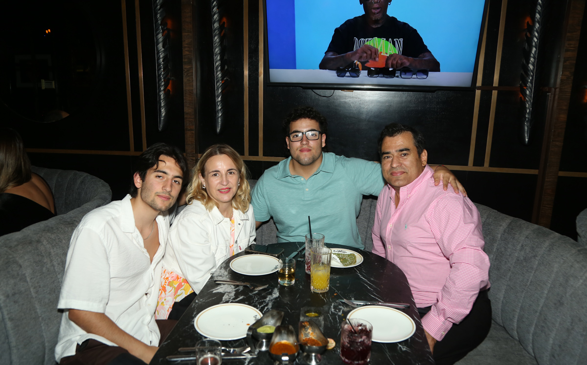 Diego González, Adriana Mascareñas, Emilio González y Rolando González / Foto: Roberto Alvarado