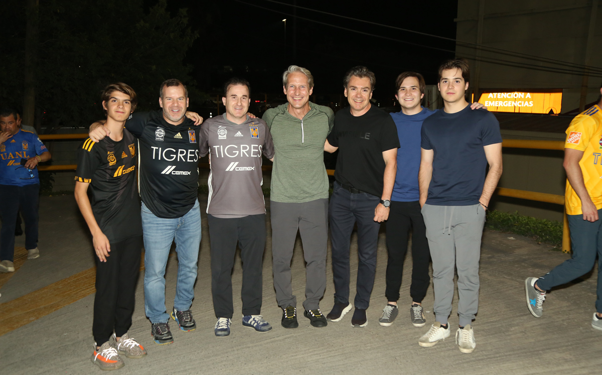 Federico y Daniel Gómez Junco, Alberto Escamilla, Ricardo Margáin, Ismael Gómez, Cristóbal Escamilla y Federico Escamilla / Foto: Roberto Alvarado