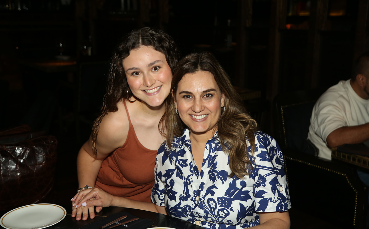 Isabel Caballero y Saly Fernández / Foto: Roberto Alvarado