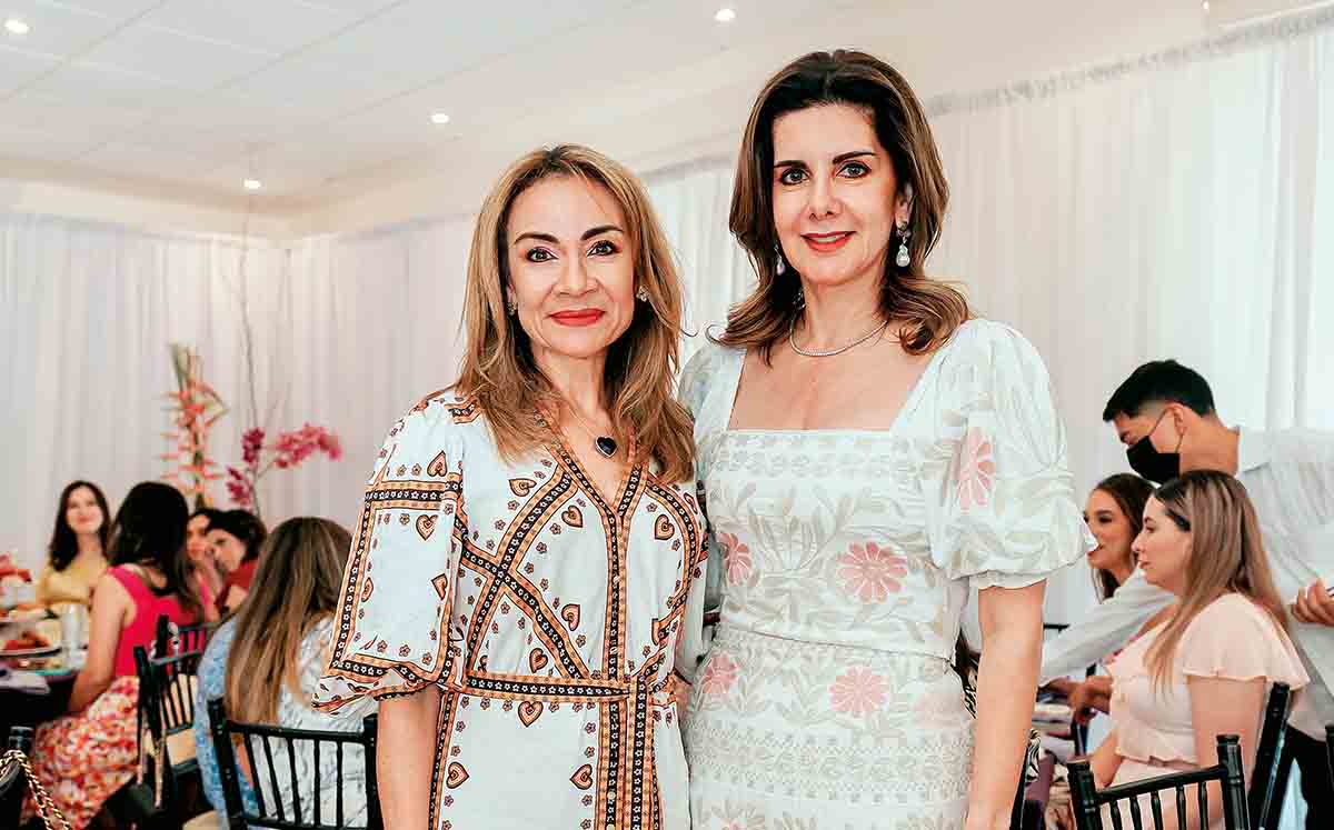 MAGUE VILLARREAL Y SUSANA VILLARREAL