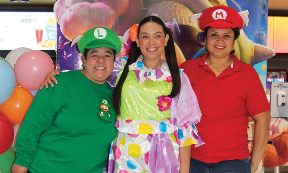 Eduwiges Arias, Nathalia Gómez y Jessica Guzmán