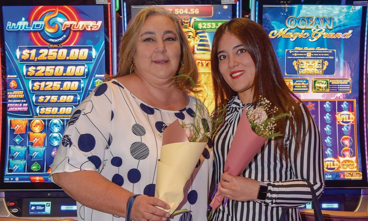 Sara Jiménez y María López
