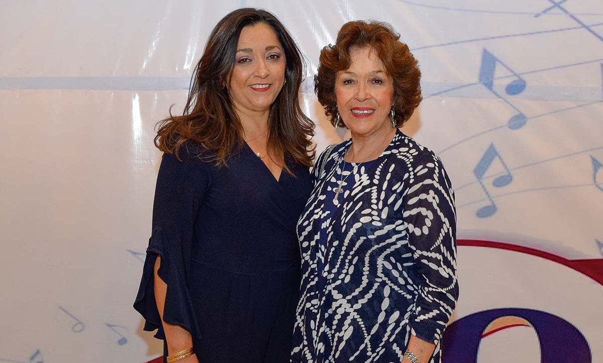Carmen Mayra Guzmán y Mercedes Díaz