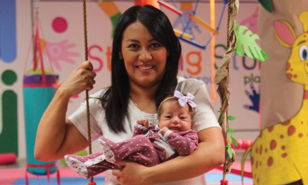 Elizabeth Hoyos y Olivia Olvera