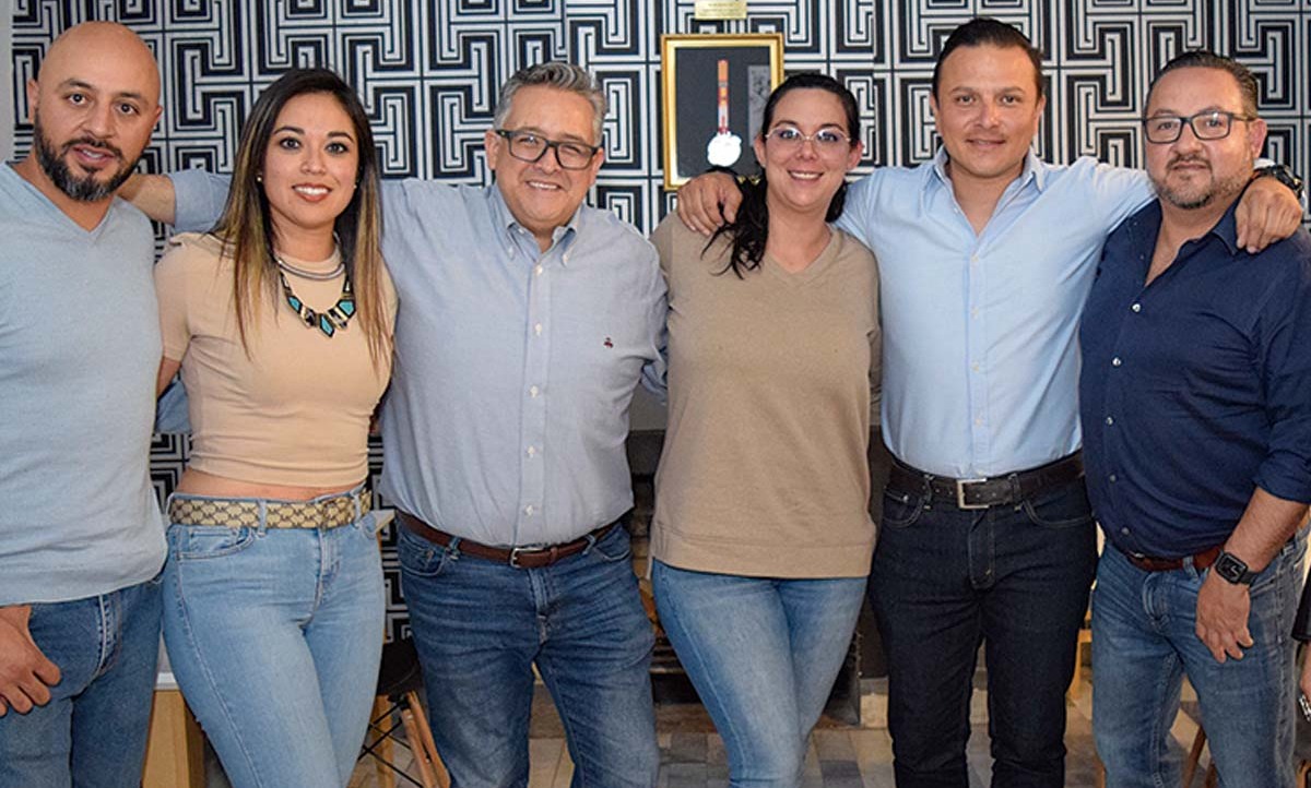 Mario Vera, Ailed Sierra, Gustavo Quintanar, Sophia Ibarra, Luis Amador y Uriel Lugo