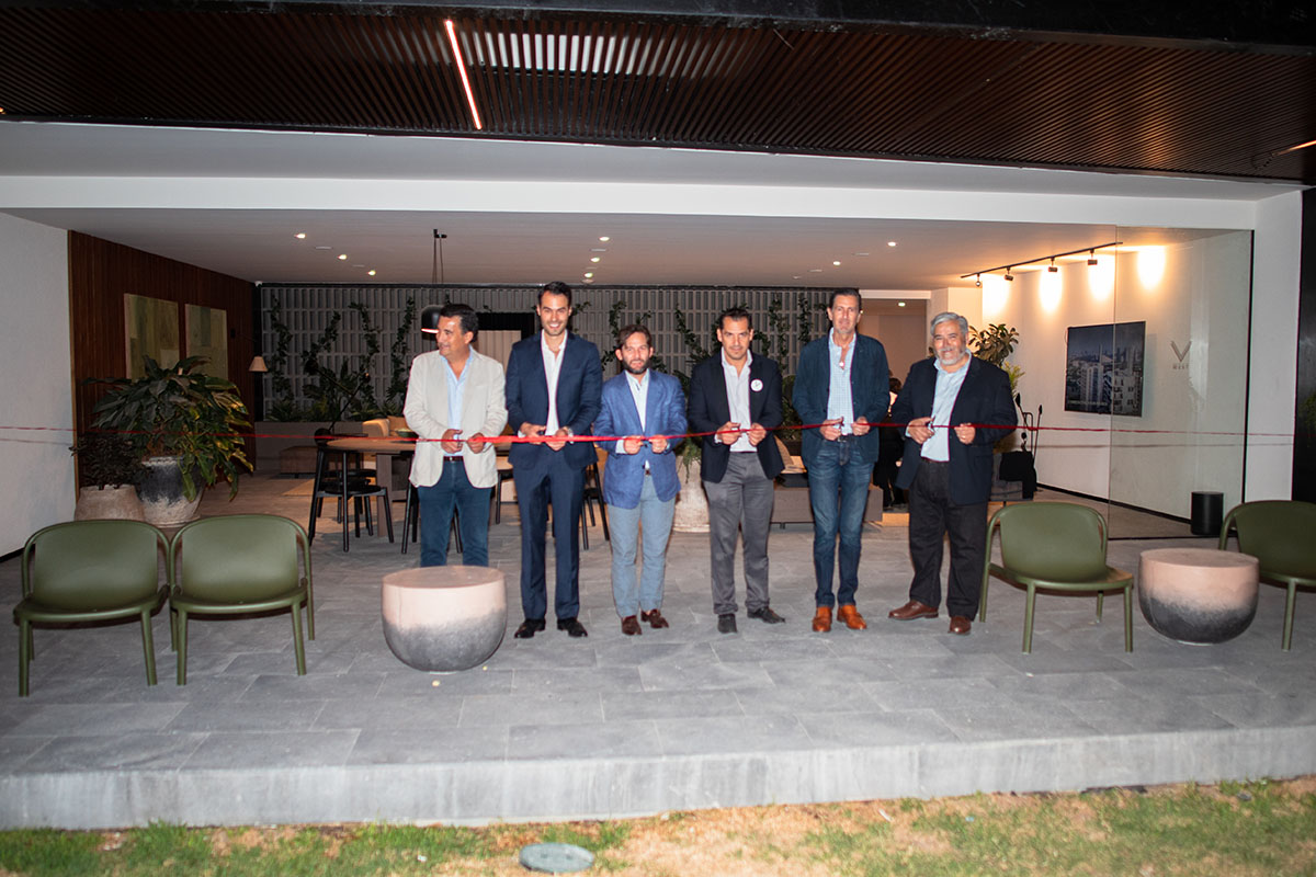 01 Juan José Errejón, Juan Pablo de la Torre, Cheo Martínez, Pablo Canales, Mauricio Martínez y Eduardo Mendieta