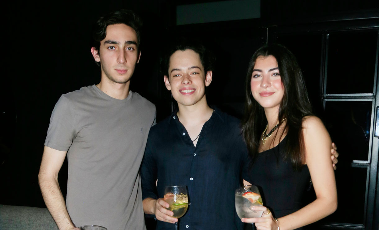 Raúl Treviño, Juan Pablo Morales y Rebeca De la Garza