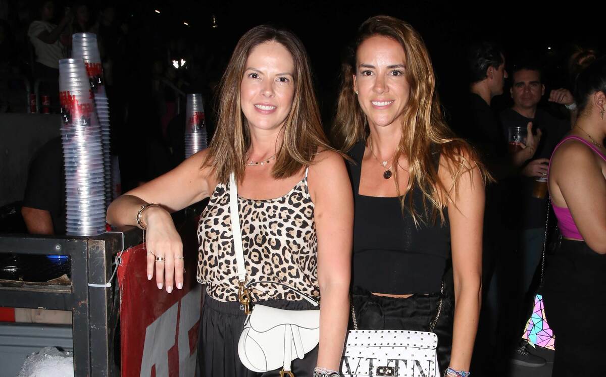 Ninfa Ochoa de Garza y Mayela Guerra