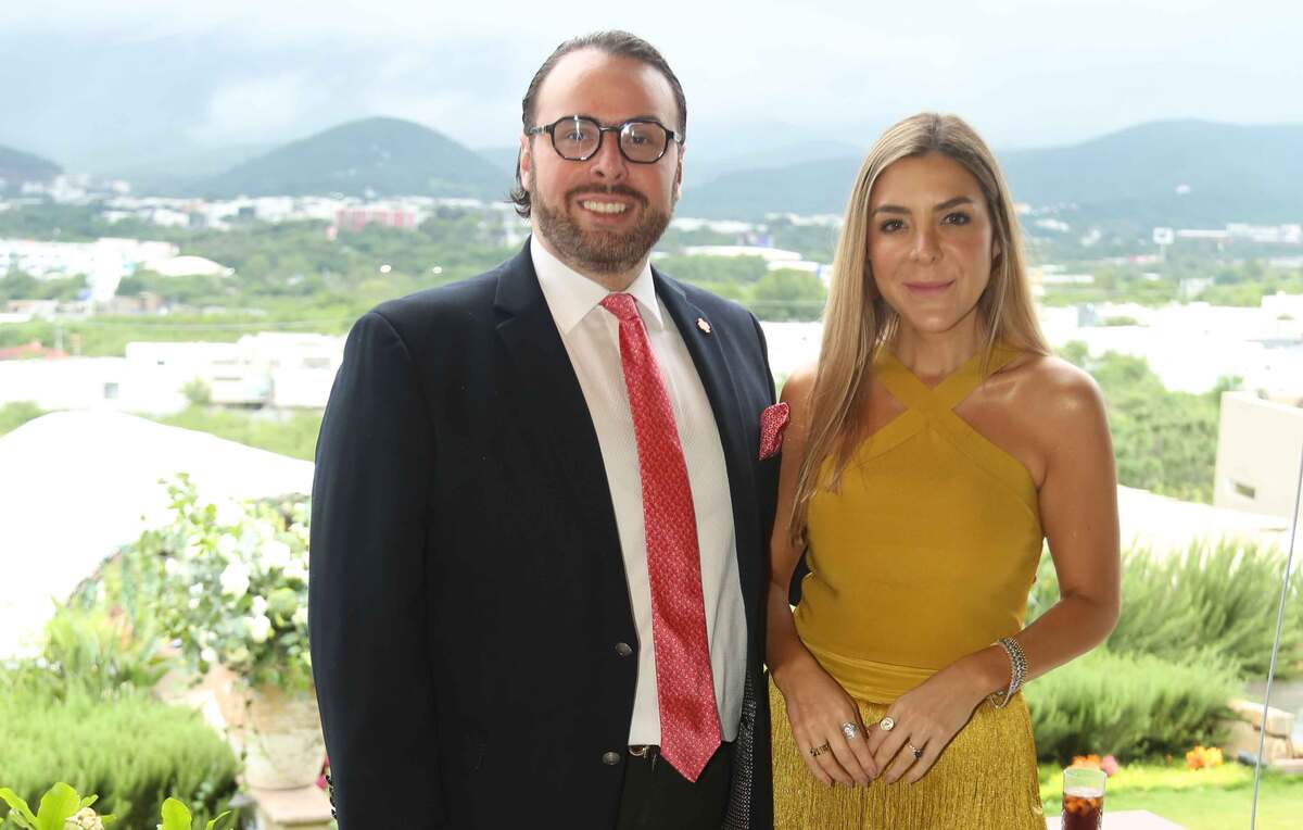 Rodrigo Handal y Fernanda Chávez