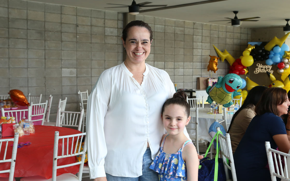 Angélica y Raquel
