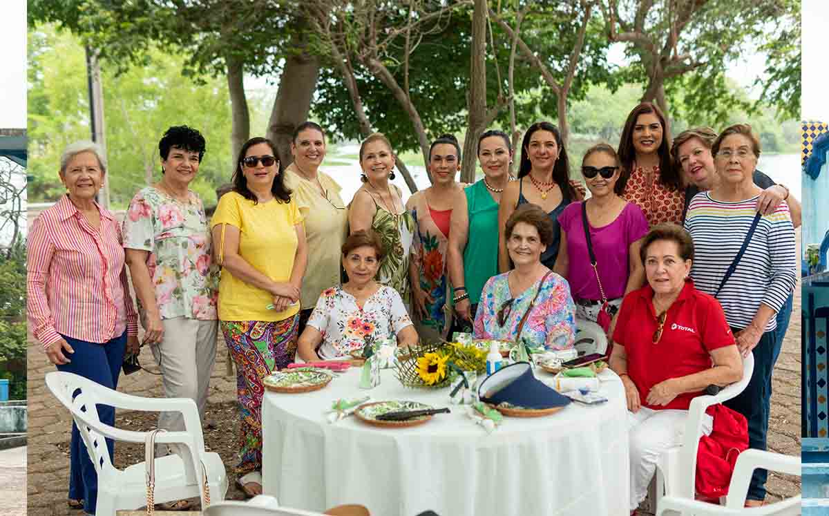 ASISTENTES DEL EVENTO
