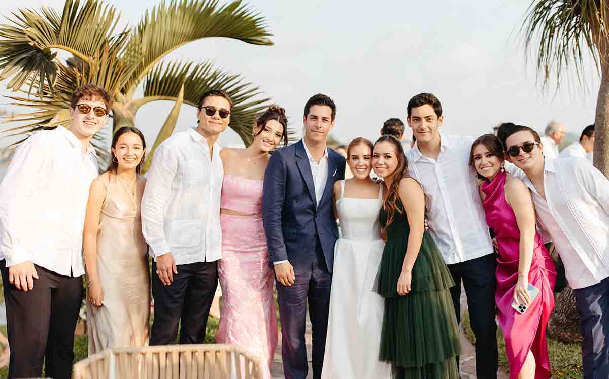 INVITADOS DEL EVENTO