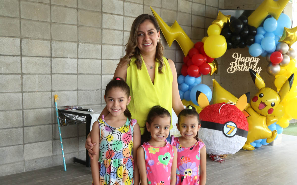 Ivanna, Eiza, Emma y Lety