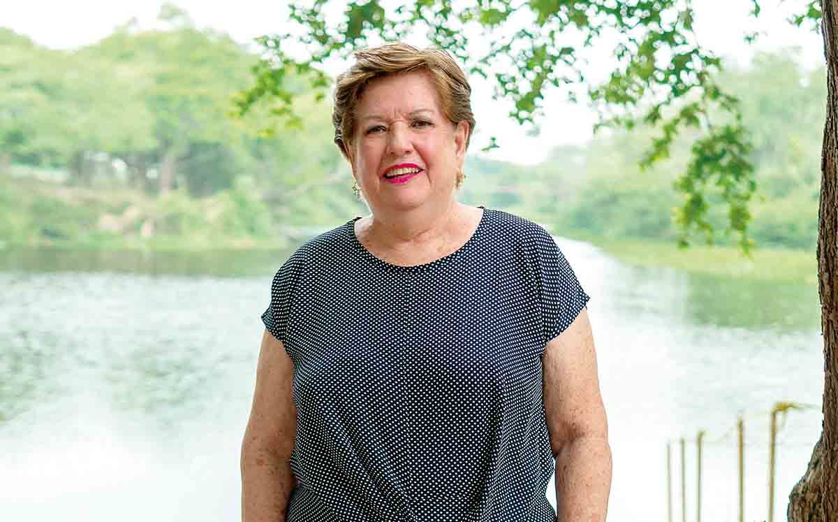 JOSEFINA DE SAINZ