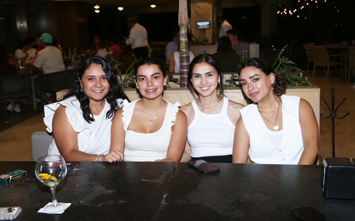 Zuleima, Tamara, Pau y Jessi