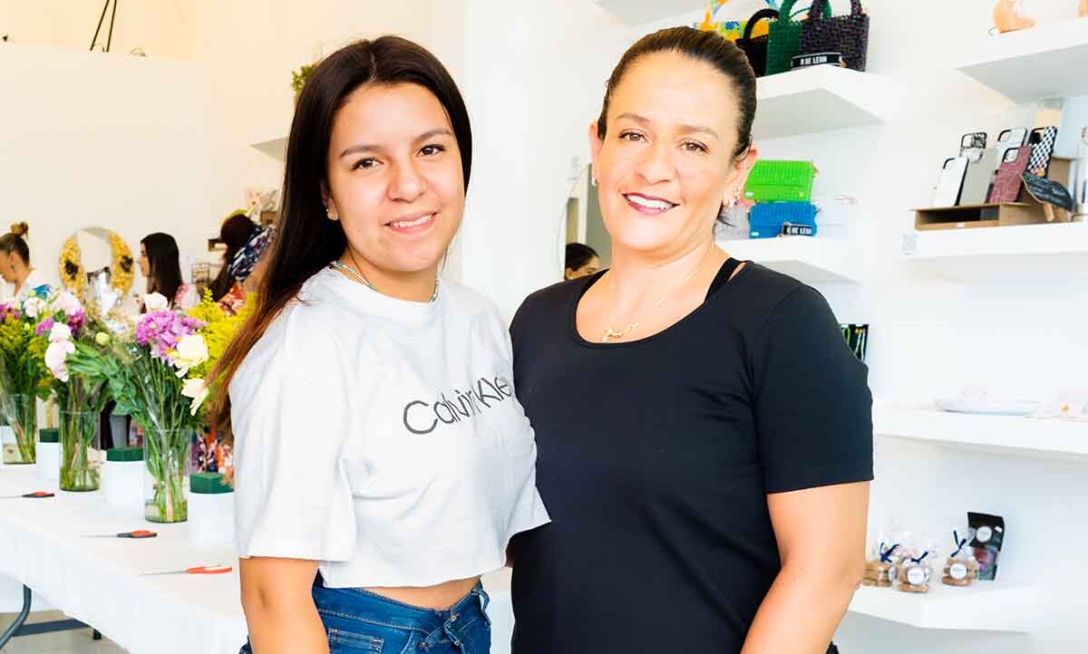 Alejandra Vargas y Rosy Martínez