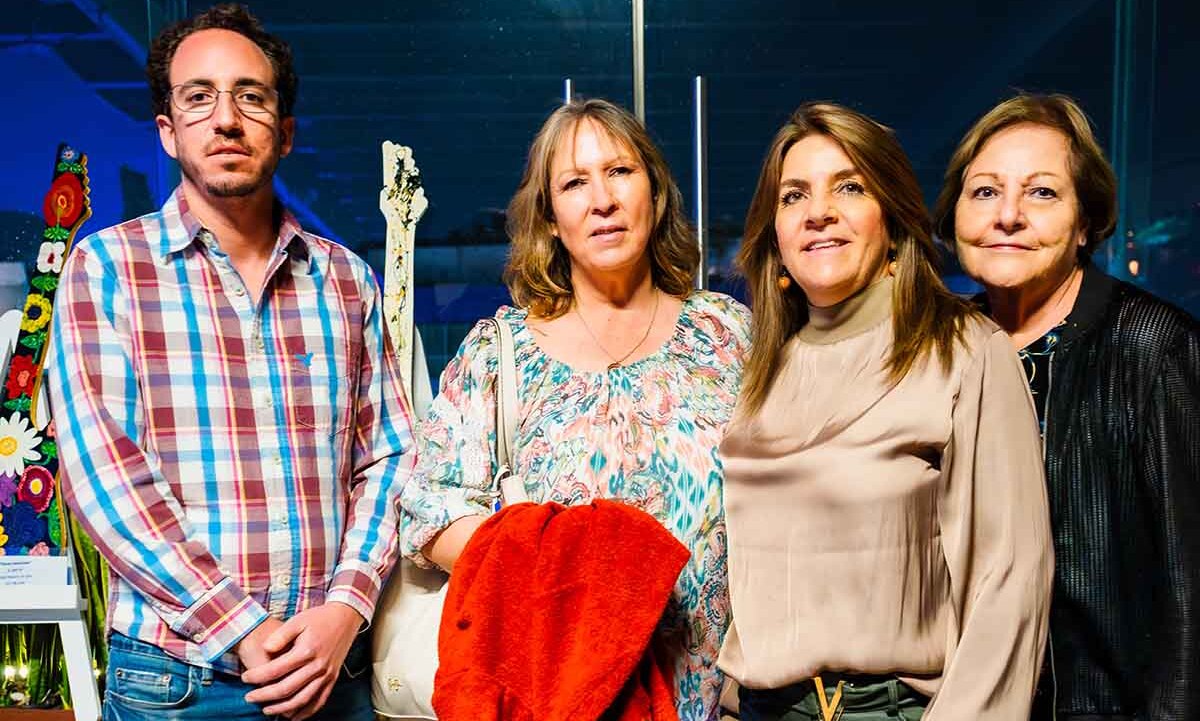 Vicente Cietina, Rosy Espino, Vicky Hanun y Mary Padilla