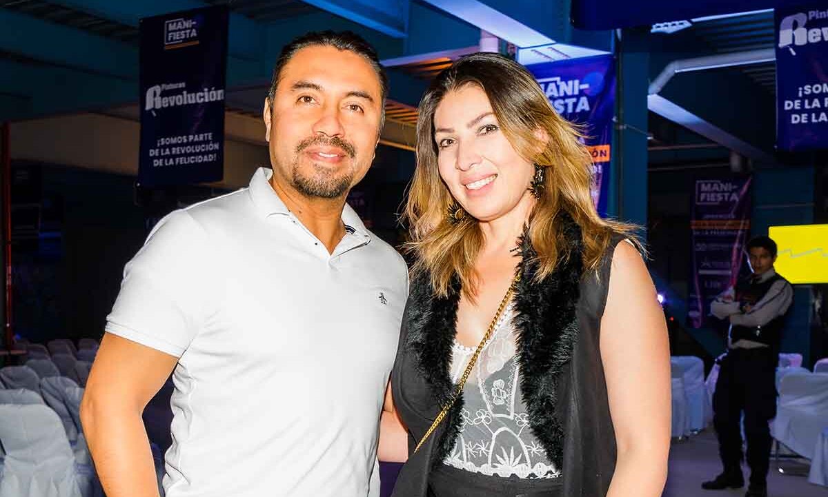 Marco Antonio y Elia Salinas