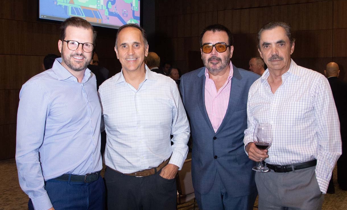 Alfredo Martínez, Rogelio Sada, Jaime Villarreal y Javier González