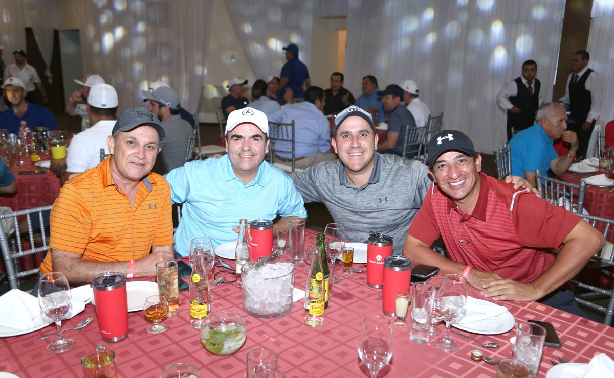 Alfredo, Martín, Fernando y Gustavo