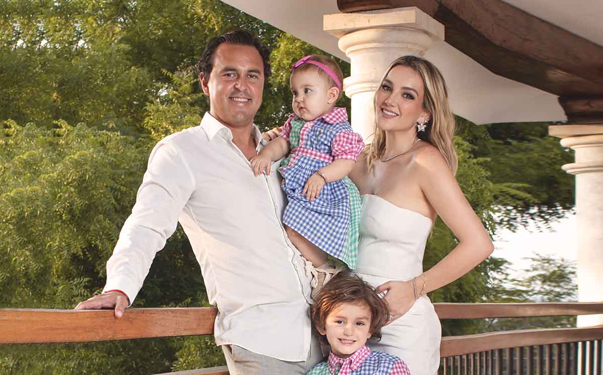 Ana Victoria Cánovas y Gustavo Garmendia, su tercer bebé