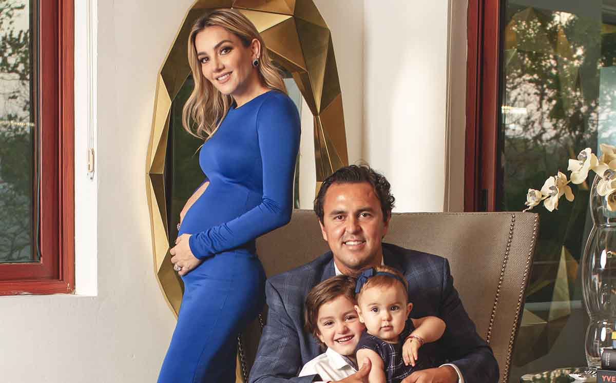 Ana Victoria Cánovas y Gustavo Garmendia, su tercer bebé