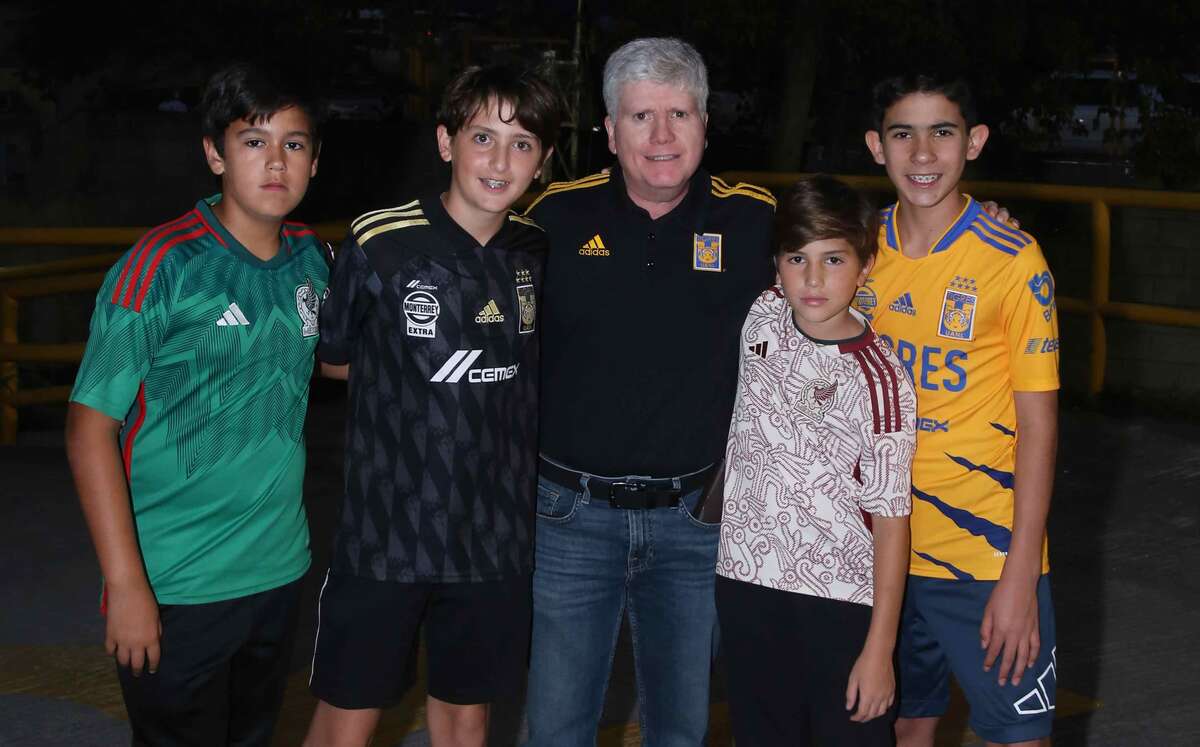 Andrés Saro, Adrián Flores, Gabriel Chapa, Gabriel Chapa y Ricardo de los Reyes