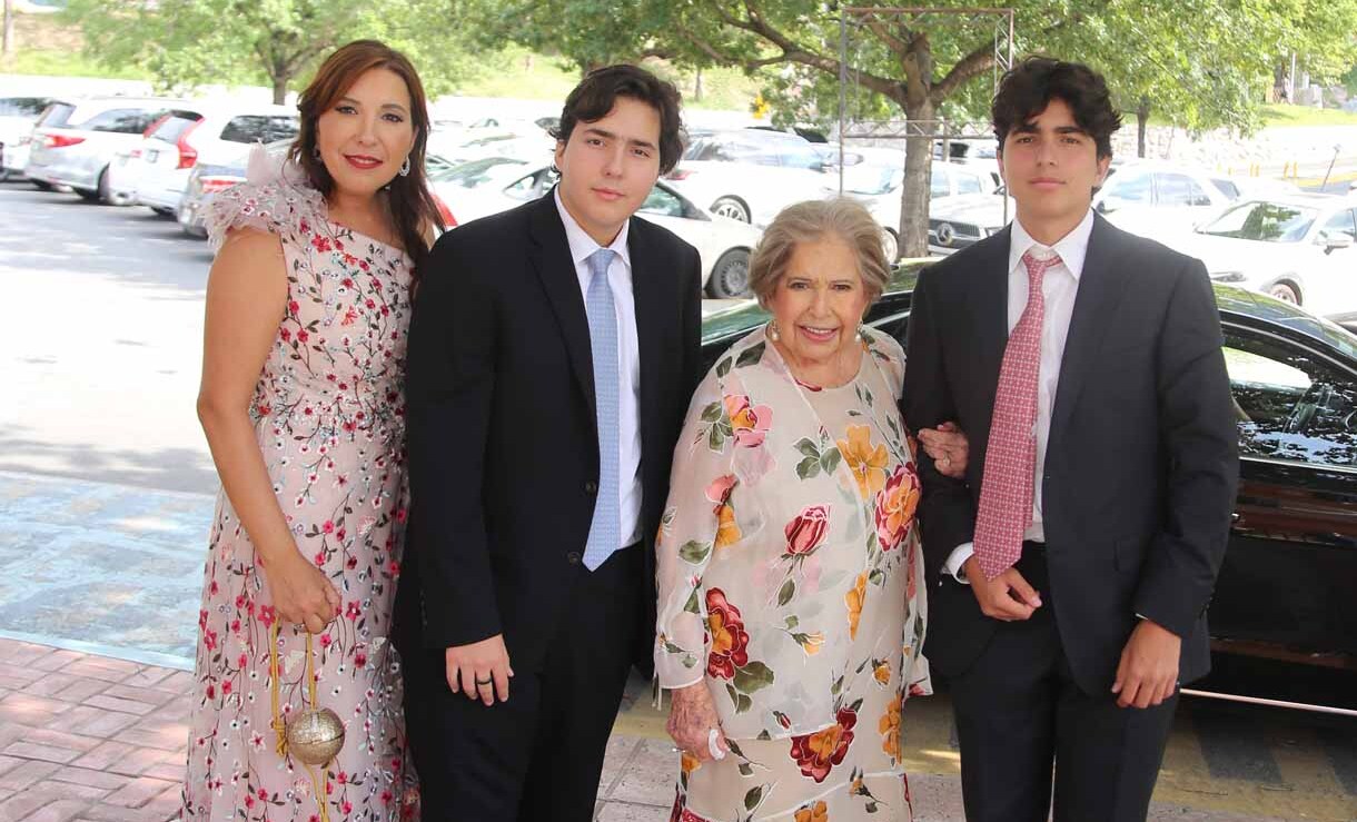 Mónica Garza, Santiago Hadjopulos, Norma Treviño y Emilio Hadjopulos