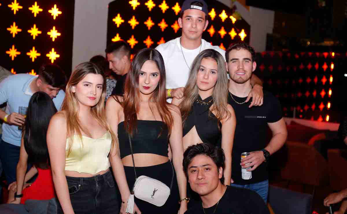 Etel Nungaray, Melissa Castañeda, Nikita Solis, Max Arteaga, Dariel Ibarra y Santiago de la Peña / Fotos: Daniel Saldívar