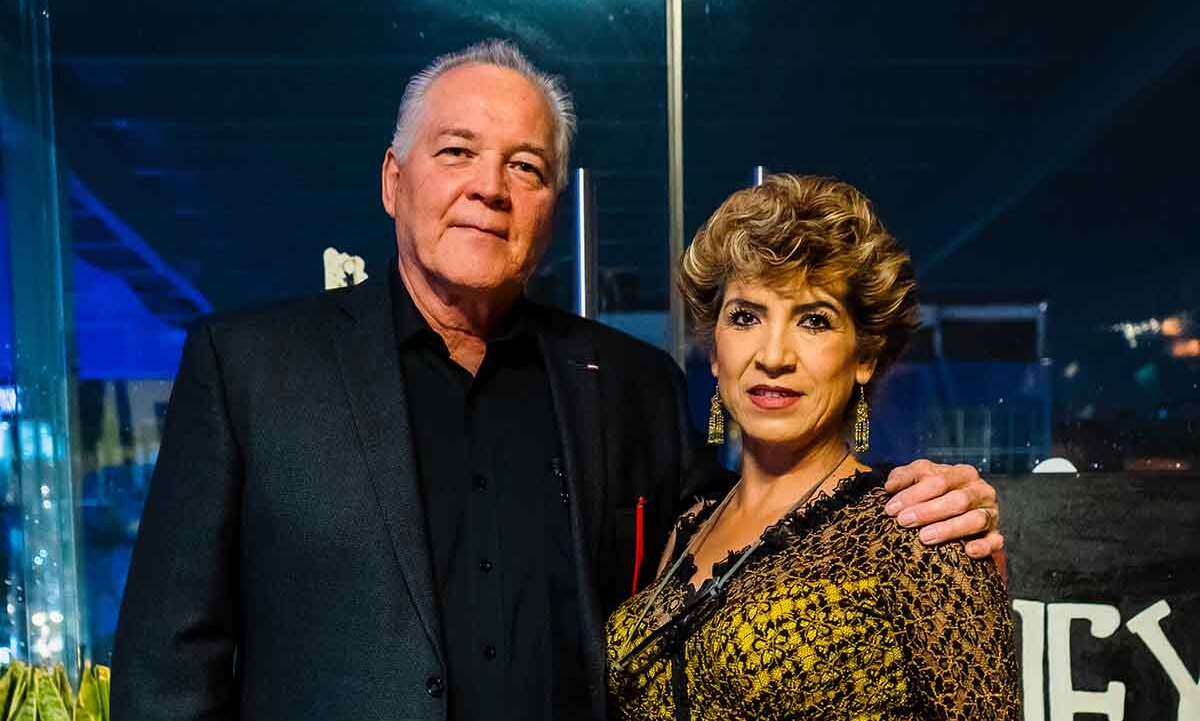 Guillermo Monterrey y Martha Monterrey