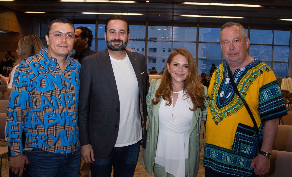 Miguel Ávila, Mauricio Farah, Lily Pierce y Mauricio Fernández